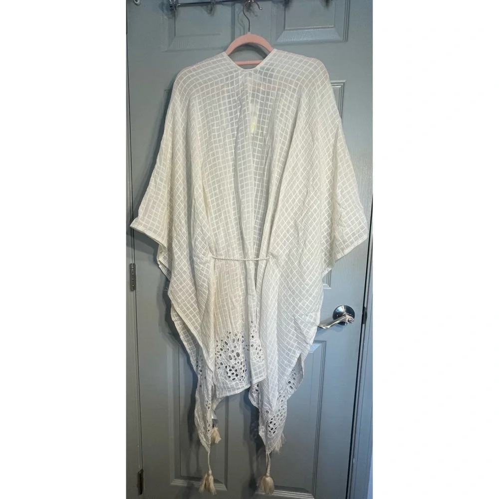 Anthropologie Tasseled Eyelet Kimono NWT (One Size Fits All) - Picture 8 of 13